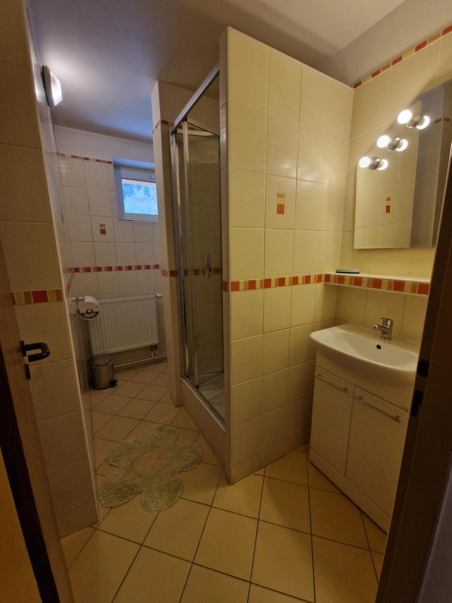 Pri Piecke Penzion A Restauracia Stare Hory Bilik gambar