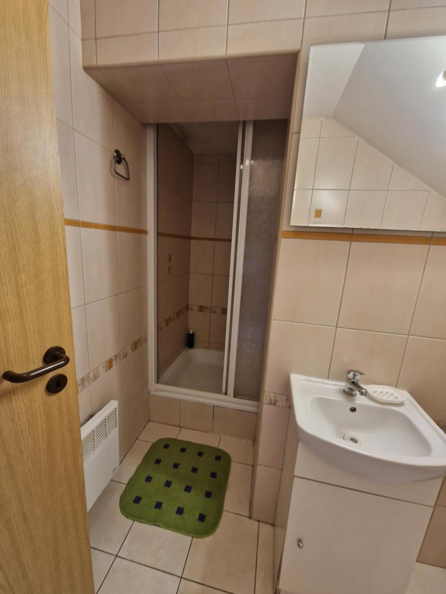 Pri Piecke Penzion A Restauracia Stare Hory Bilik gambar